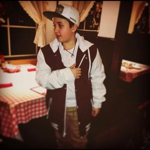 Meet your Posher, Dean